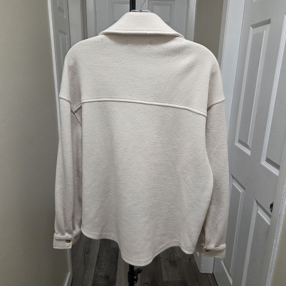 OAK + FORT Oversized Cotton Blend Cream Button-Up Shacket - Picture 6 of 7